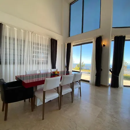 ヴィラ With Indoor Pool And Jacuzzi For 8 People In Kas, Kalkan - Awz 121 *